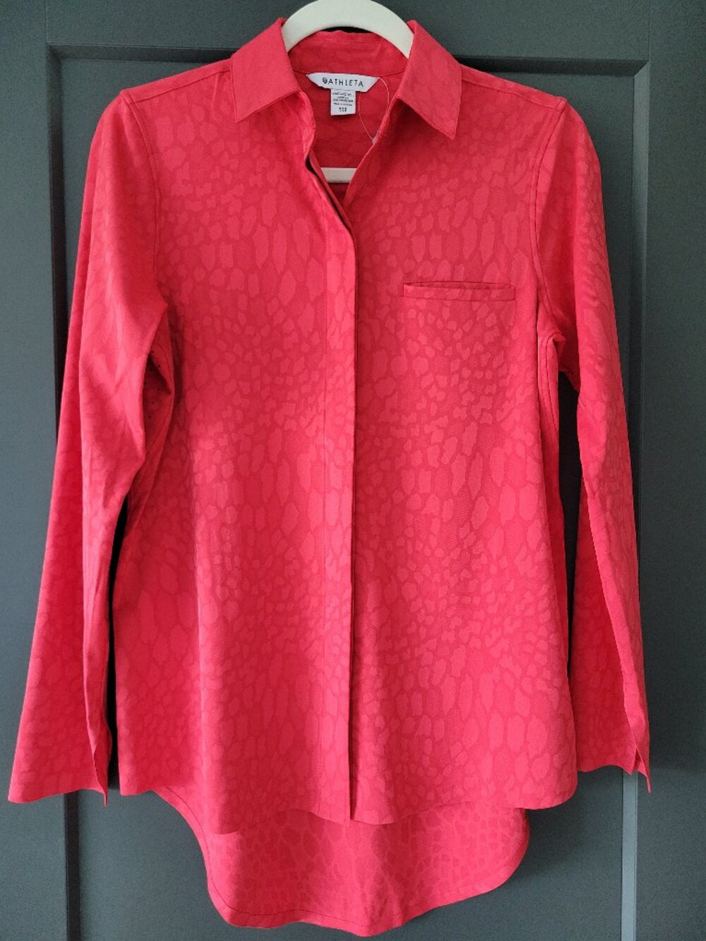 Athlete Urbanite Textured Top Serpentine Red Snake Print Button Down Shirt XXS